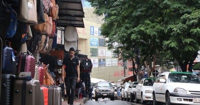 La Nación / Principales gremios rechazan proyecto de ley de régimen de turismo de reexportación