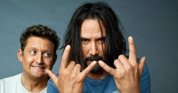 HOY / Keanu Reeves y la roquera esperanza de "Bill & Ted"