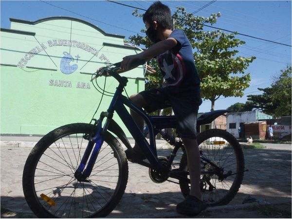 Docentes piden suspender clases en   Asunción y Central por 15 días