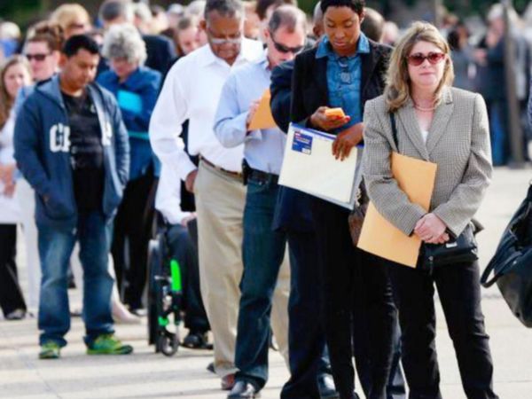 Reserva Federal da un giro para generar empleo en EEUU