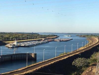 Caudal del Paraná va mejorando y mantiene expectante a los exportadores