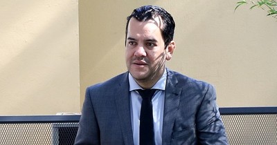La Nación / Gremialista critica compra de carpidoras “dormilonas” del MAG