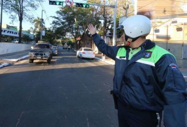 Dijo tener Covid y escupió en la cara a agente: lo denunciarán ante Fiscalía - ADN Paraguayo