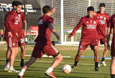 River suspende prácticas por caso positivo - Fútbol - ABC Color
