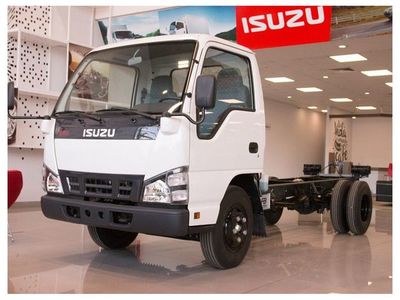 Isuzu QKR 3.5 toneladas turbo - Automotor
