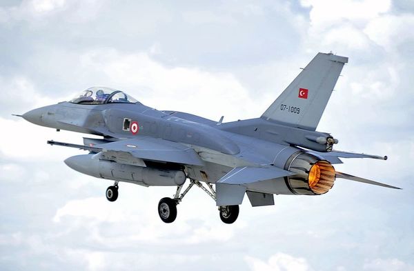 Turquía afirma haber interceptado a seis cazas griegos - Mundo - ABC Color