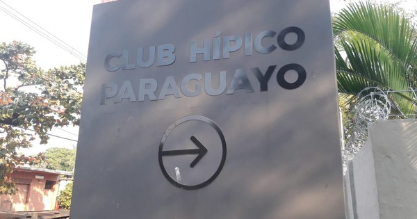 La Nación / Vecinos denuncian al Club Hípico por crímenes ambientales