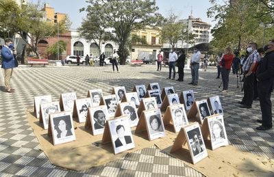 Asunción recuerda a las víctimas de desaparición forzada en la dictadura - Nacionales - ABC Color