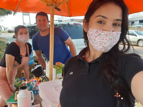 Con venta de tereré y desayuno se costean la vida  luego de perder sus trabajos por causa de la pandemia