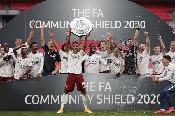 Arsenal es campeón de la Community Shield