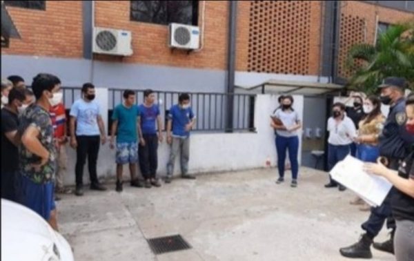 Capiatá: 13 detenidos por violación a la cuarentena y violencia familiar | Noticias Paraguay