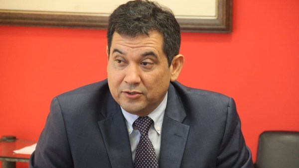 Arévalo destaca diálogo con Abdo sobre la intendencia de Asunción y sería el próximo líder de bancada - ADN Paraguayo