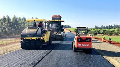 CONCRETAN CONSTRUCCIÓN DE PAVIMENTOS EN VARIOS TRAMOS DE ITAPÚA