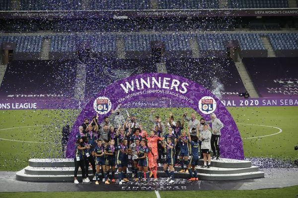 Son las reinas de Europa - Fútbol - ABC Color