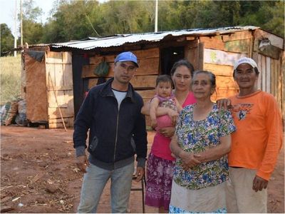 Anciana con 13 hijos clama recuperar tierras heredadas