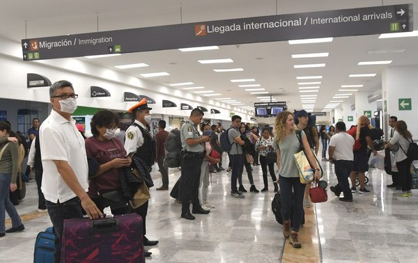 La llegada de turistas extranjeros a México cae un 57,5 % por la pandemia - MarketData