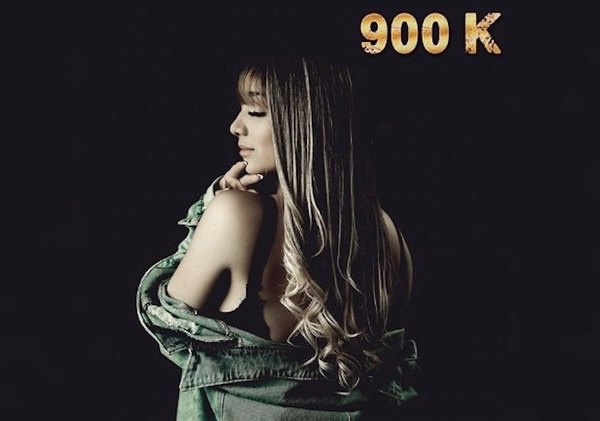 Crónica / Un festejo hot por sus “900K” de seguidores