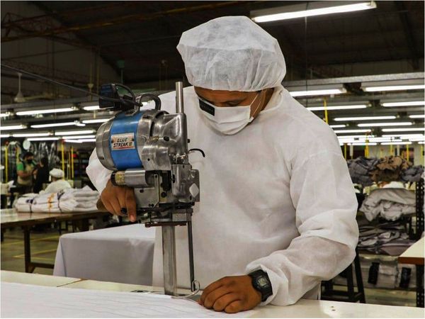 La industria  textil se reconvierte y supera la  crisis del Covid-19