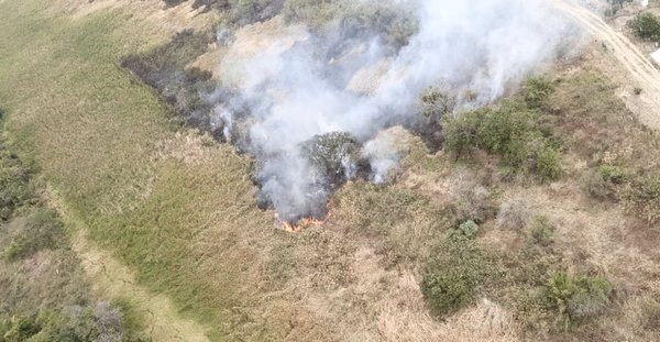 Pescan infraganti a personas provocando incendios en zonas periféricas de Asunción