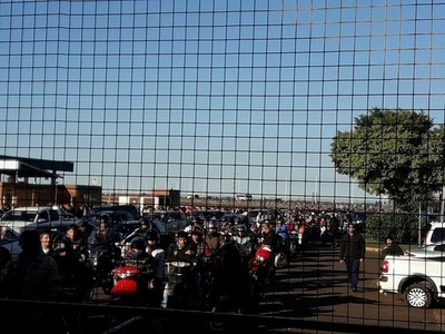 EMPLEADOS DE MIGRACIONES APOYAN LA POSTURA DEL GOBERNADOR HERRERA AHUAD DE MANTENER CERRADAS LAS FRONTERAS