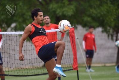 Cecilio Domínguez es nuevo jugador de Guaraní