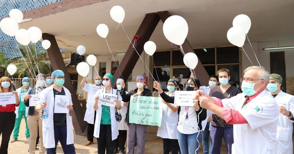 La Nación / Rinden homenaje al médico Carlos María Domínguez en Alto Paraná y Asunción