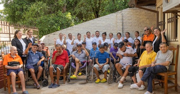 La Nación / COVID-19 llega a Fundación San Joaquín y Santa Ana: “Abuelitos necesitan con suma urgencia oxígeno”