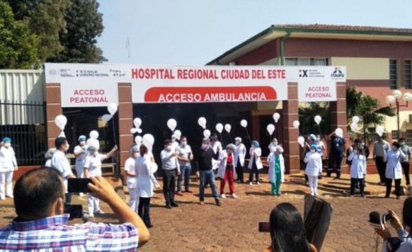 Sistema de Salud esteño pierde dos médicos a raíz de covid-19