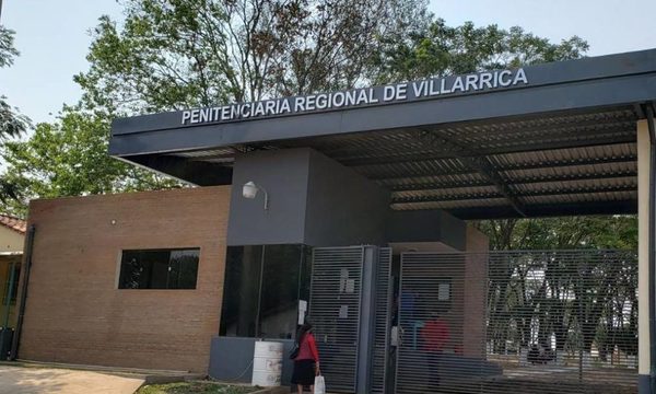 Cárcel regional de Villarrica: interno da posivito y 103 presos son aislados
