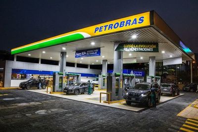 Petrobras presenta la evolución de las estaciones de servicios - Empresariales - ABC Color