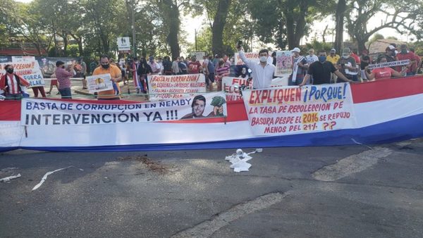 Denuncian creación de comisiones para desvíos millonarios, en Ñemby