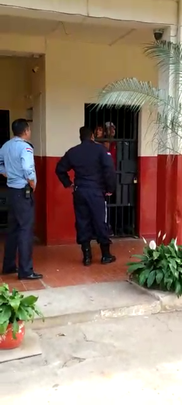 Presos se amotinaron en Comisaría de Villa Elisa