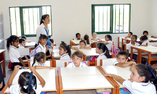 Sindicato de Directores no está de acuerdo con las clases presenciales