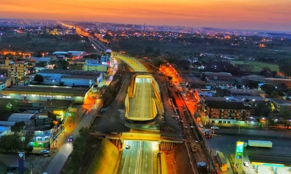Avanza multiviaducto en Ciudad del Este