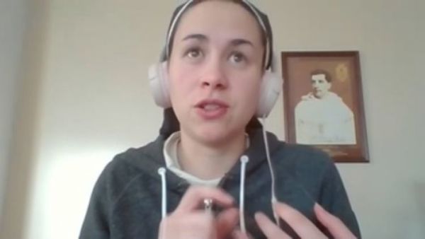 La joven monja argentina que es furor en Tik Tok