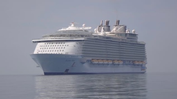Cruceros fantasmas atraen a turistas