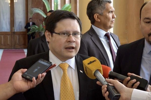 Desde el Gobierno no impulsarán ningún aumento de impuestos, asegura viceministro