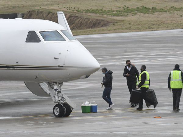 Jorge Messi viaja desde Rosario a Barcelona, según la prensa argentina