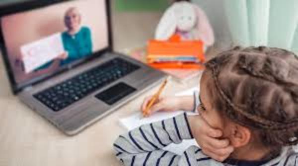 Advierten de riesgos de enviar tareas con fotos de niños – Prensa 5
