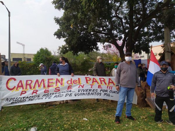 Reubicados por Yacyretá exigen asistencia del Estado