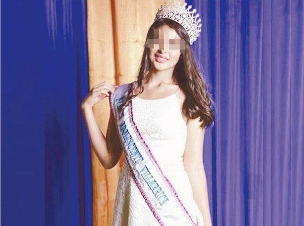 Crónica / ¡Dolor por la muerte de Miss Adolescente!