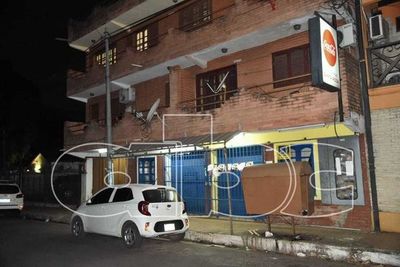 Asaltan autoservice en Fernando  y se llevan G. 2 millones - Nacionales - ABC Color