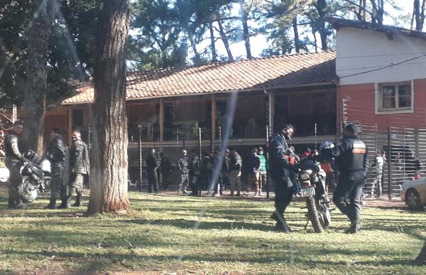 Por tercera vez en el año clausuran calabozo de la Dirección de Policía del Alto Paraná