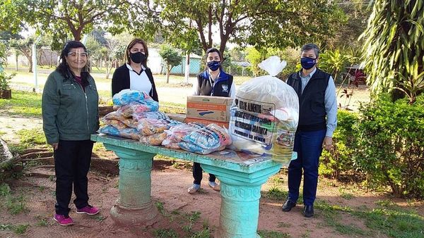 Entregan víveres a Hogar de Niños en Caaguazú - Noticiero Paraguay