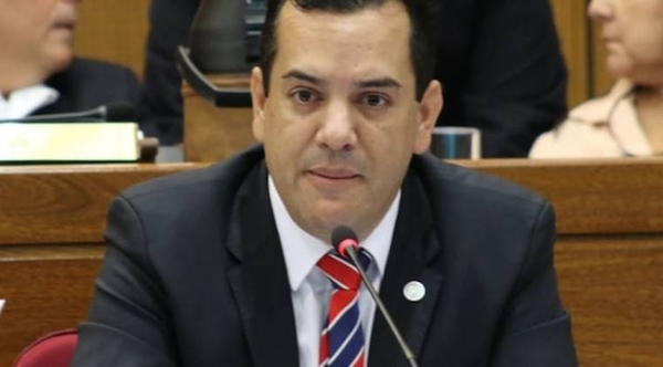 HOY / Friedmann, acorralado ante nuevas evidencias: HC acompañará su pérdida de investidura