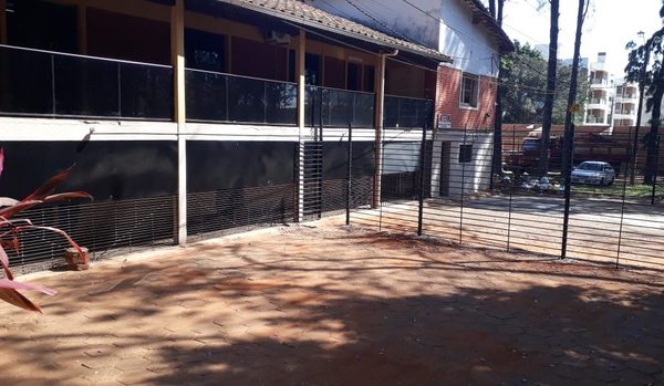 Calabozo de la Dirección de Policía colapsado por la gran cantidad de detenidos – Diario TNPRESS