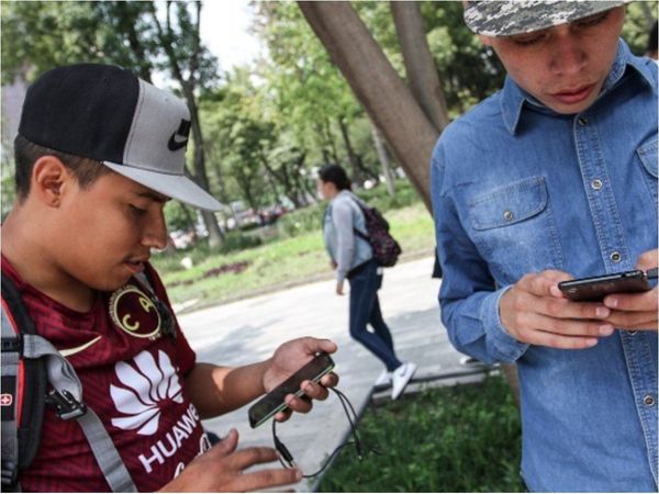 Revuelo por tildar a jovencitos como una "bola de inútiles"