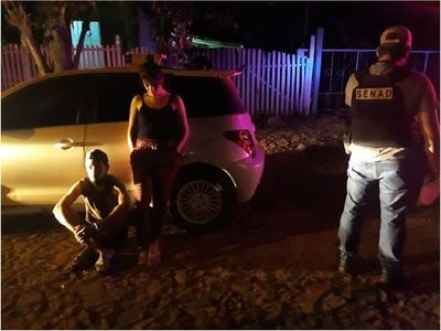 Detienen a supuestos macateros de drogas en Caaguazú