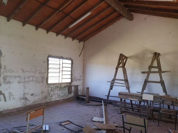 MEC pone trabas para construir aulas en Bertoni, denuncia intendente - Nacionales - ABC Color