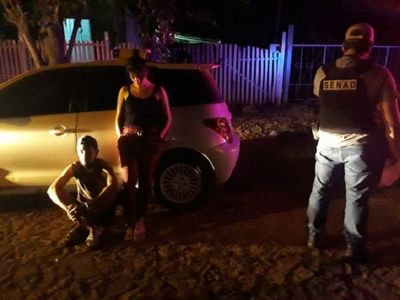 Detienen a supuestos macateros de drogas en Caaguazú